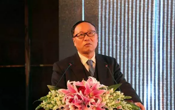 經濟學家范劍平：2017年中國經濟最大風險在哪？