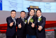 母嬰社區(qū)寶寶樹今日在港掛牌上市，每股6.8港元