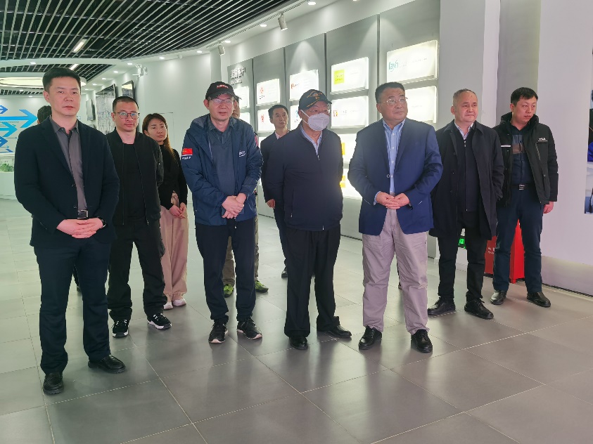 民銀國際邀請中央宣講團成員施芝鴻做學習黨的二十大精神報告