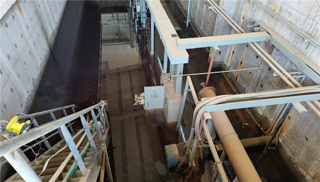化工園區黃河邊“裸奔，1.9億污水廠長期“曬太陽”