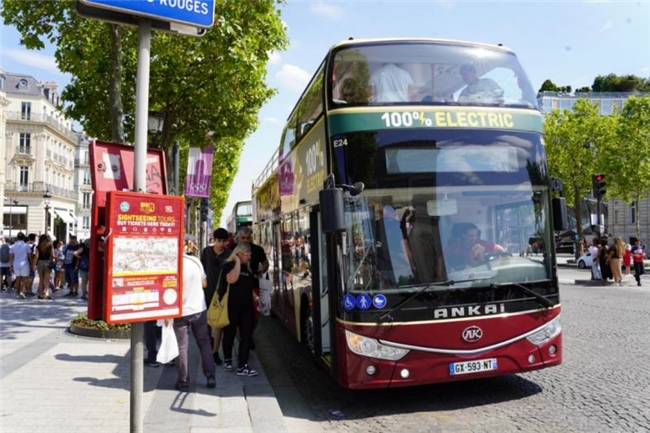 “City bus”游巴黎！安凱雙層觀光巴士如何詮釋“中國浪漫”？
