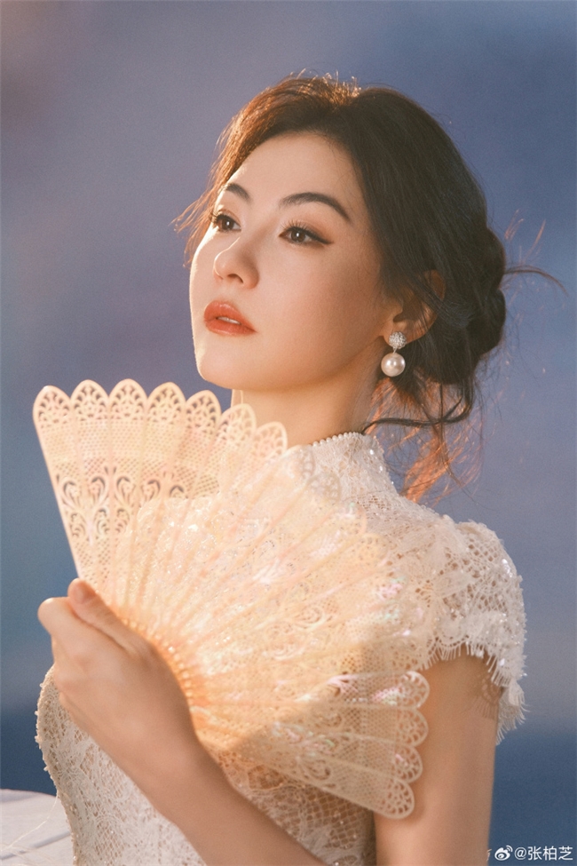 張柏芝?美膚寶防曬代言人：愛自己 自有魅力