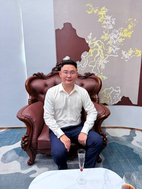 知本洞察創(chuàng)始人王鑫專訪：我們?yōu)楹螆?jiān)持長期主義？